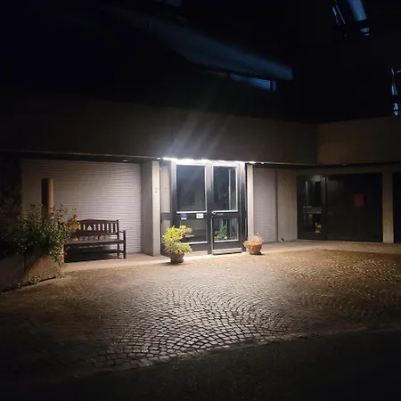 Deloro Villa